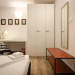 Casa Zamboni * Bolonia