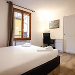 Casa Zamboni * Bolonia