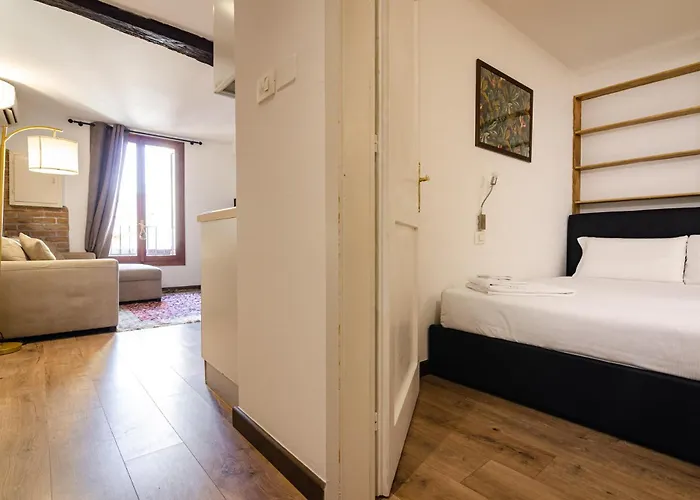 Casa Zamboni Bolonya