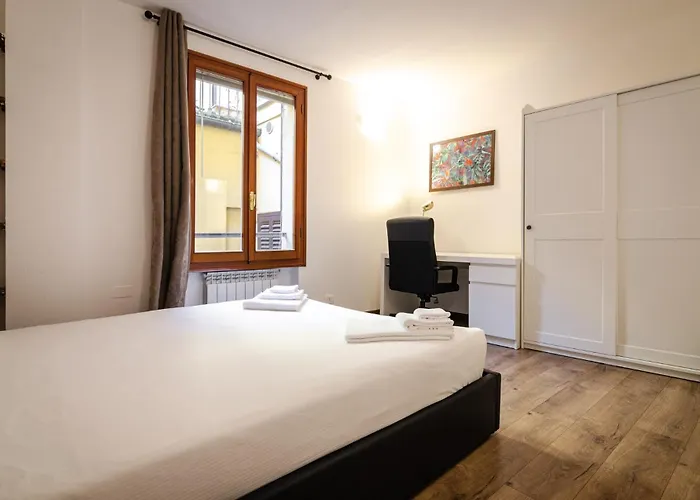 Casa Zamboni * بولونيا